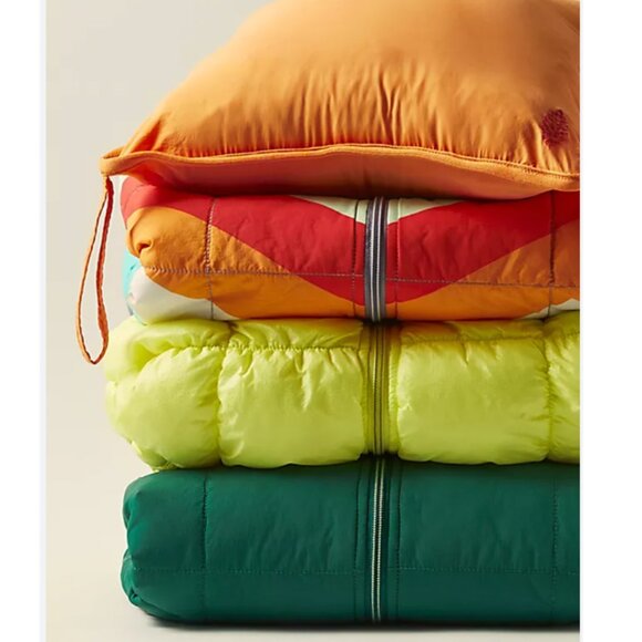 Free People Pippa Packable Puffer Jacket Blinding Lights Yellow - Picture 6 of 12